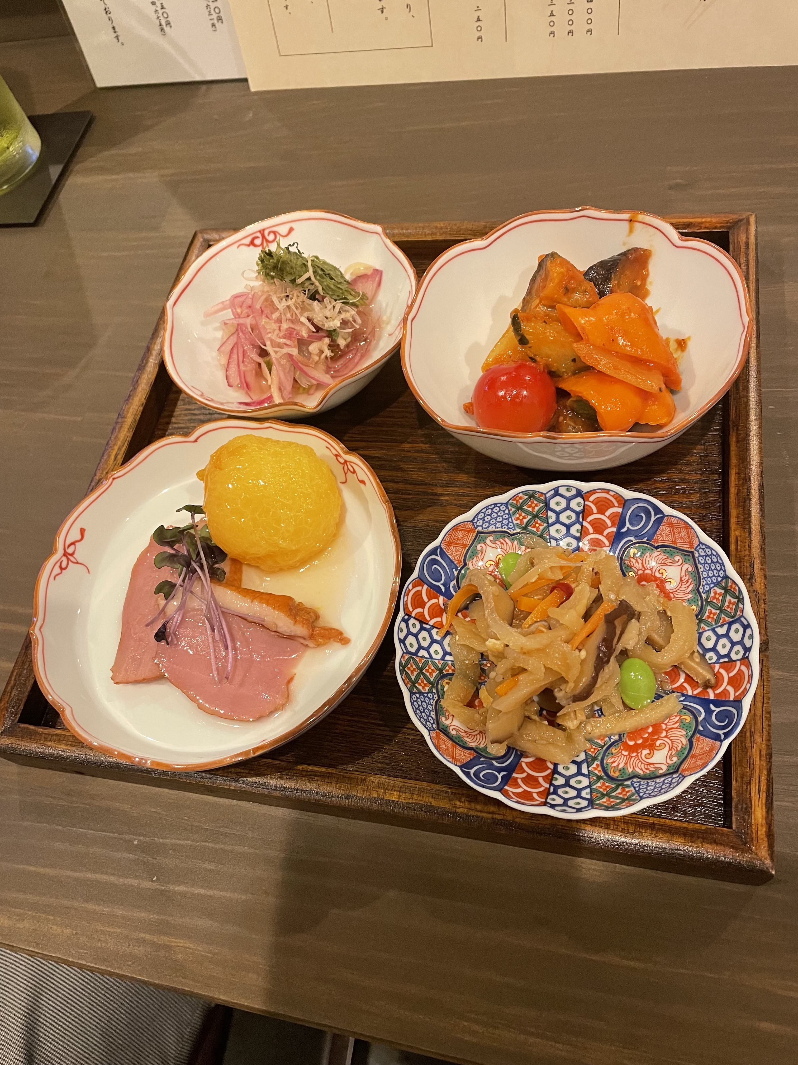 おばんざい料理0296(MESHIYA OFUKURO)